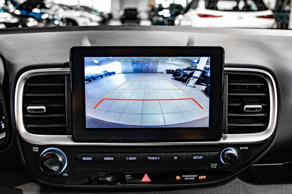 2022 Hyundai Venue - Image 19 of 20