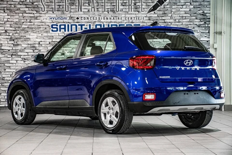 2022 Hyundai Venue - Image 11 of 20