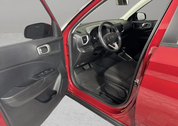 2022 Hyundai Venue - Image 6 of 11