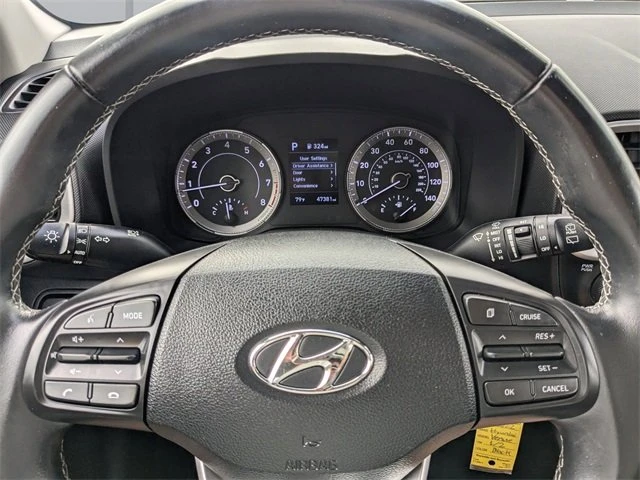 2022 Hyundai Venue - Image 11 of 12