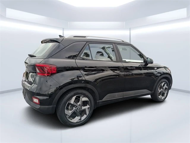 2022 Hyundai Venue - Image 3 of 12