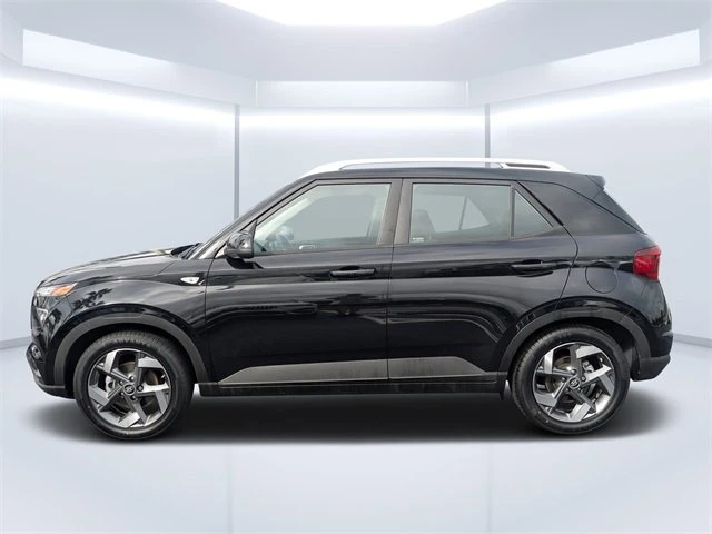 2022 Hyundai Venue - Image 5 of 12