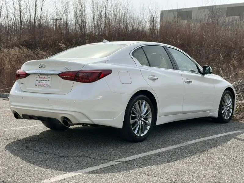 2022 Infiniti Q50 - Image 8 of 12