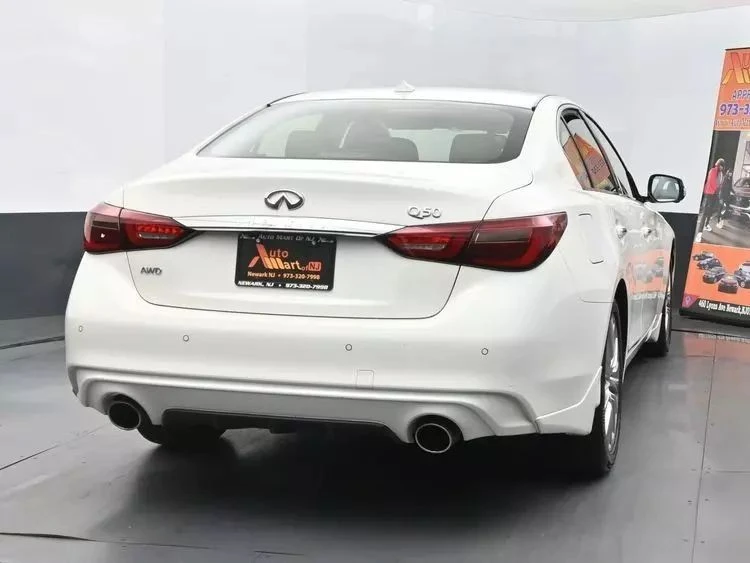 2022 Infiniti Q50 - Image 8 of 12