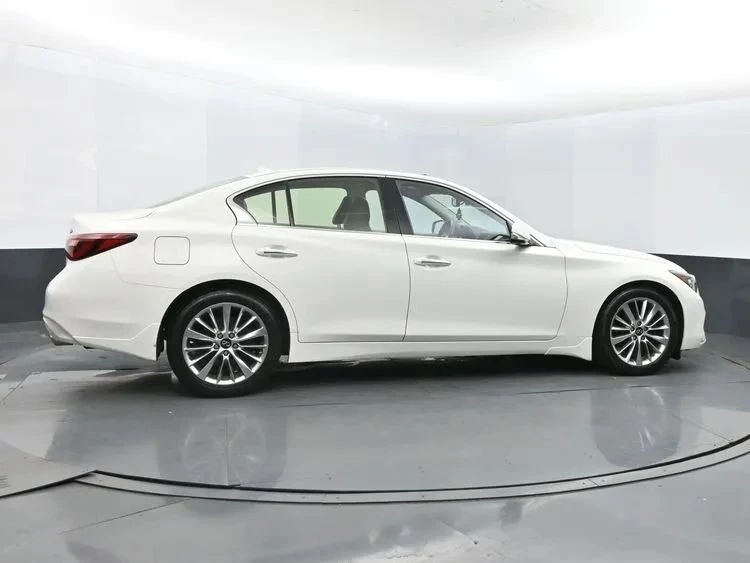 2022 Infiniti Q50 - Image 4 of 12