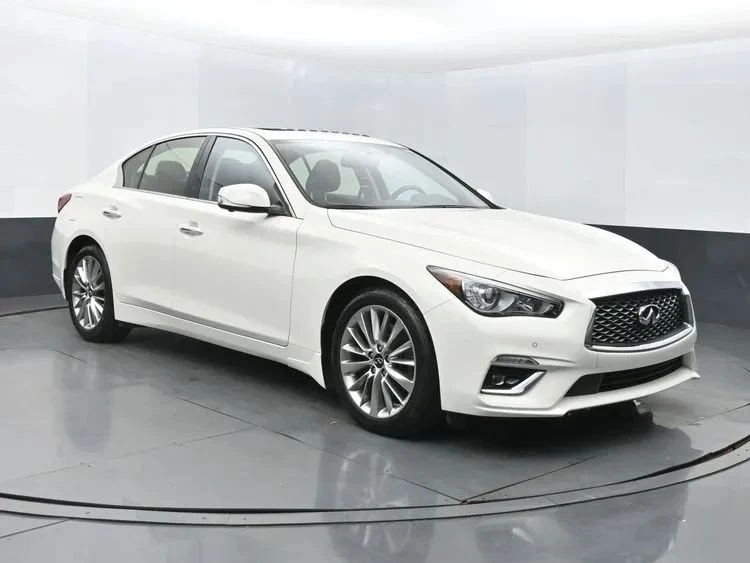 2022 Infiniti Q50 - Image 2 of 12