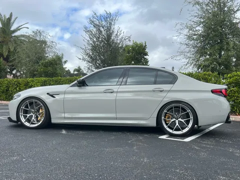 2022 BMW M5 Competition