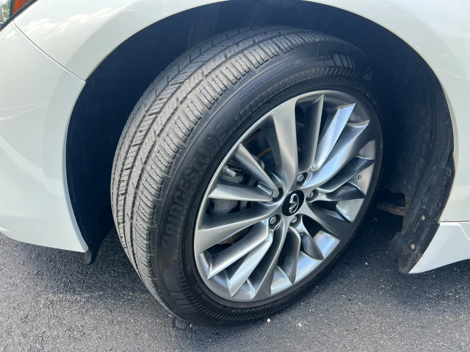 2022 Infiniti Q50 - Image 17 of 31