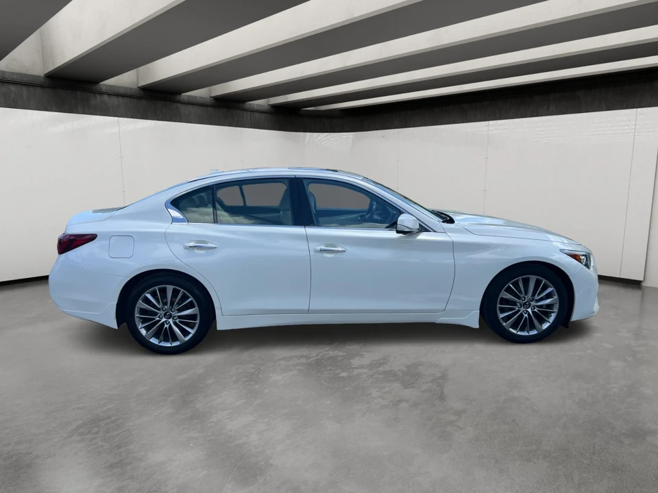 2022 Infiniti Q50 - Image 8 of 31