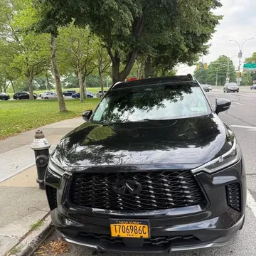2022 Infiniti QX60 LUXE Sport Utility 4D