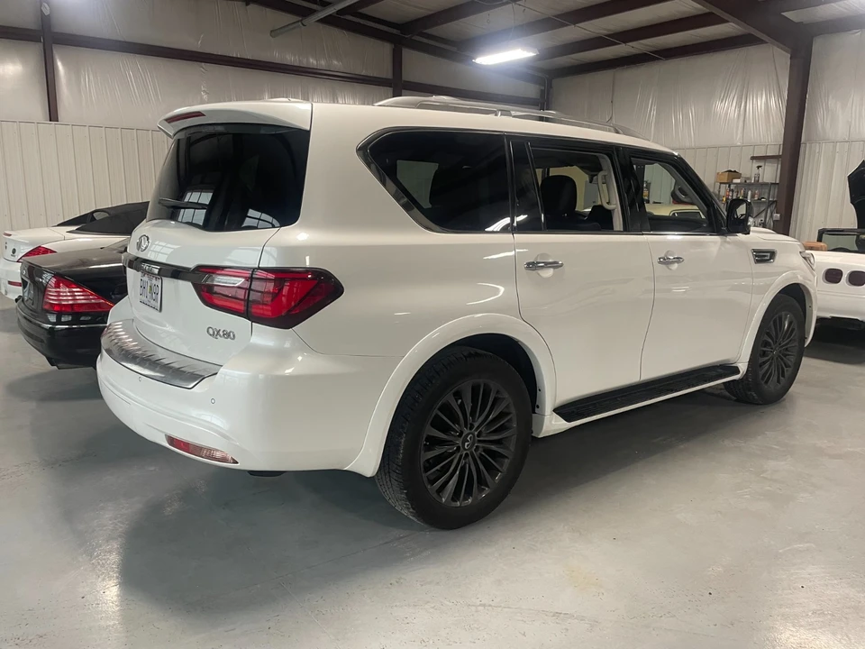 2022 Infiniti QX80 - Image 4 of 21