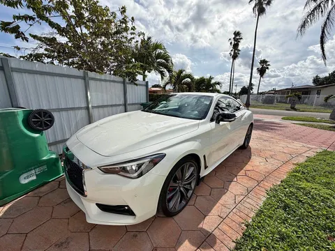2022 Infiniti Q60 Red Sport 400