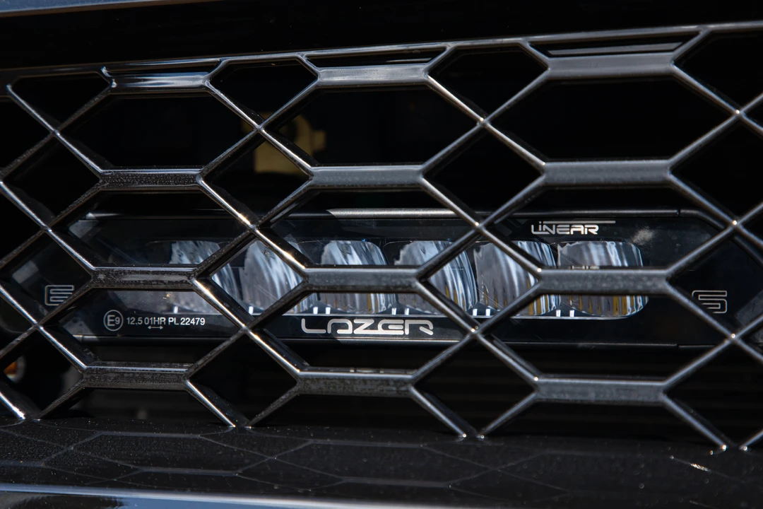2022 Isuzu - Image 21 of 31