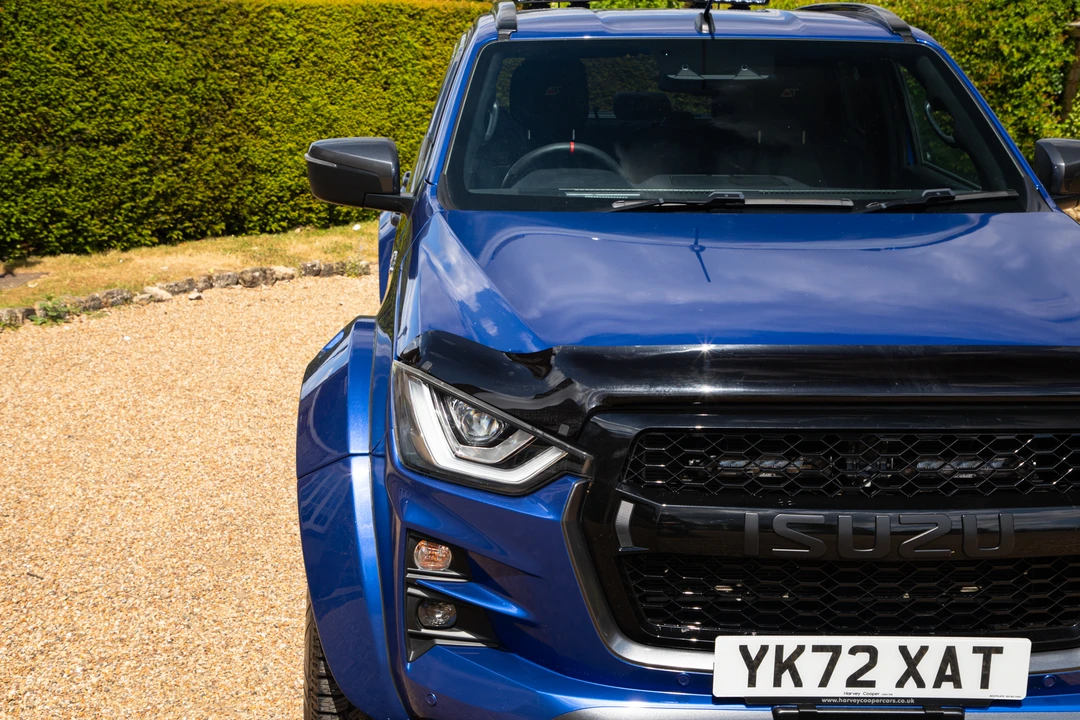 2022 Isuzu - Image 24 of 31