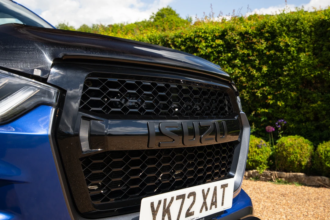 2022 Isuzu - Image 25 of 31