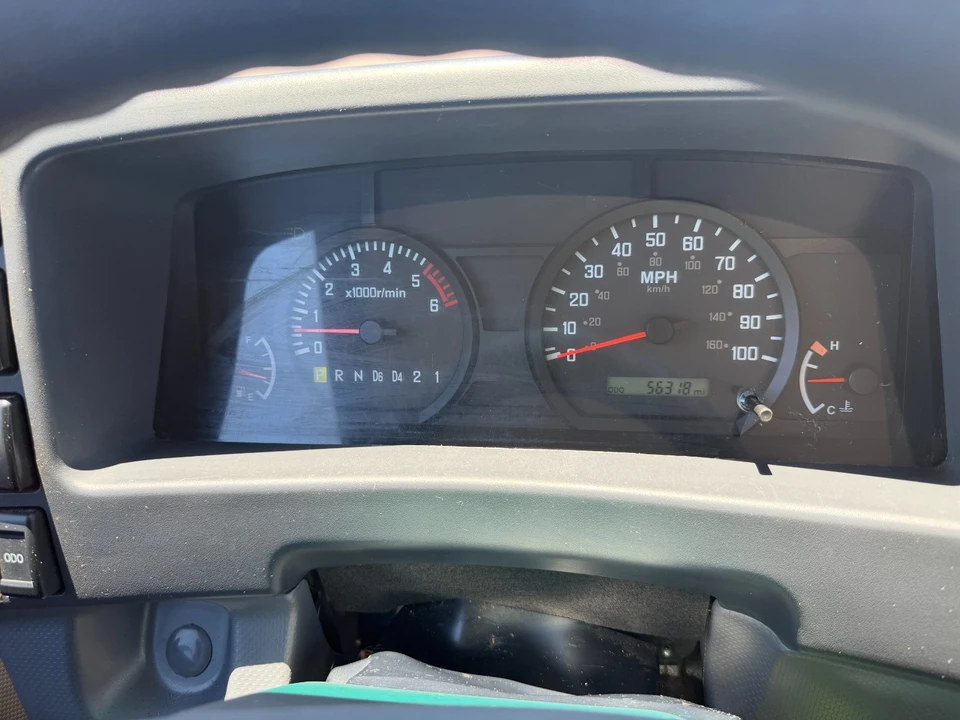 2022 Isuzu Elf - Image 19 of 29