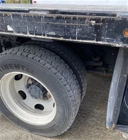 2022 Isuzu Elf - Image 5 of 9