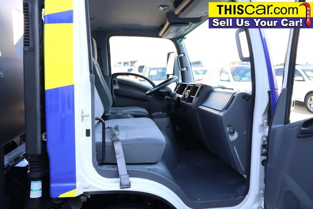 2022 Isuzu Elf - Image 17 of 21