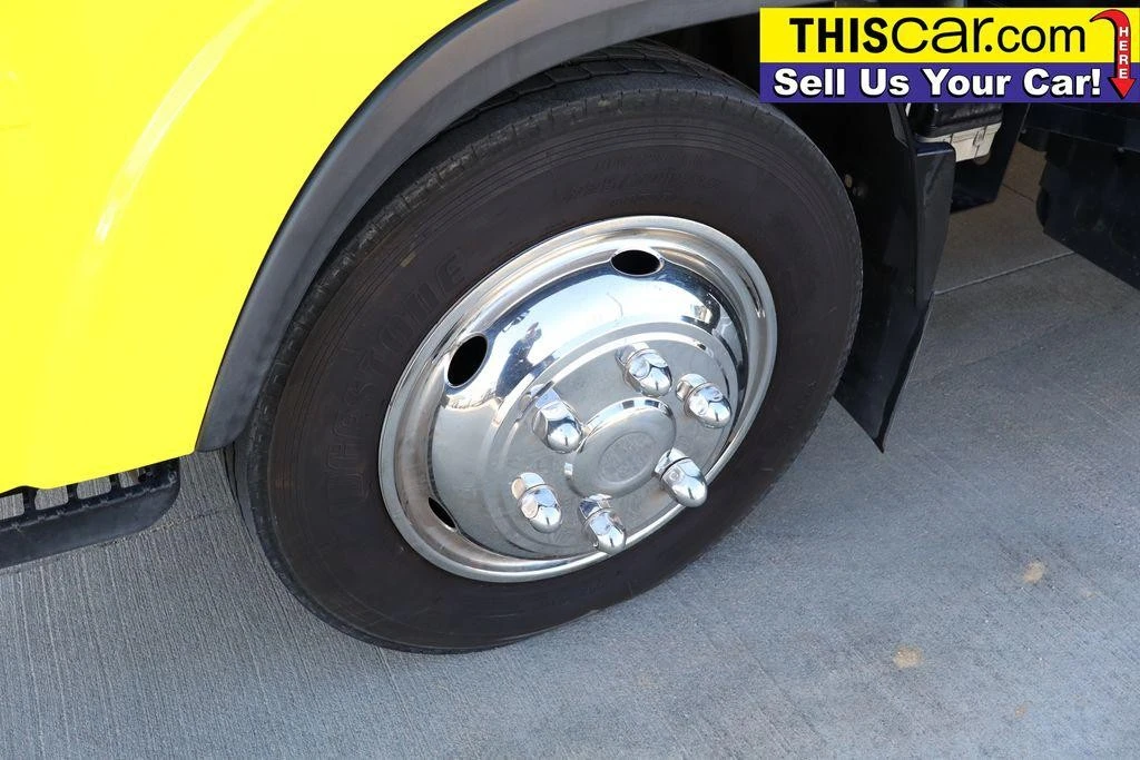 2022 Isuzu Elf - Image 23 of 23