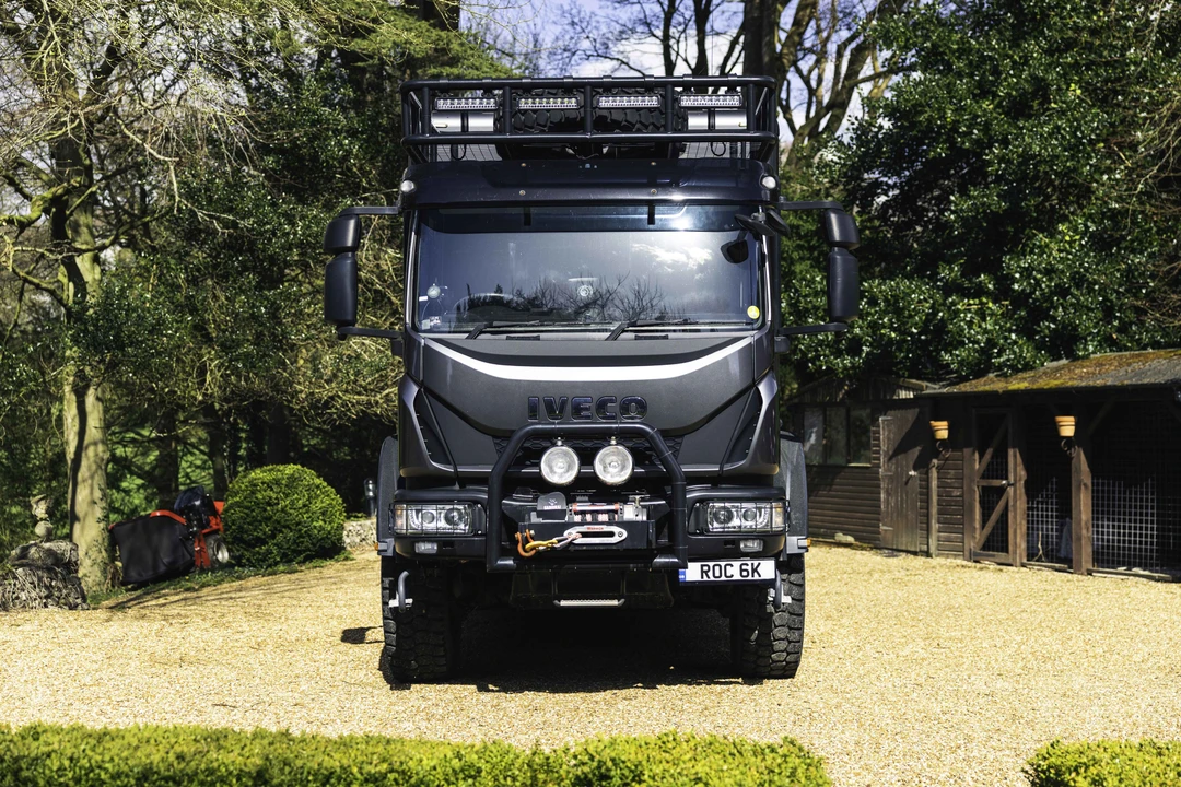 2022 Iveco - Image 2 of 6