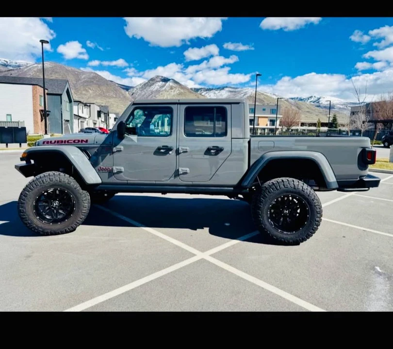 2022 Jeep JT Gladiator - Image 12 of 16