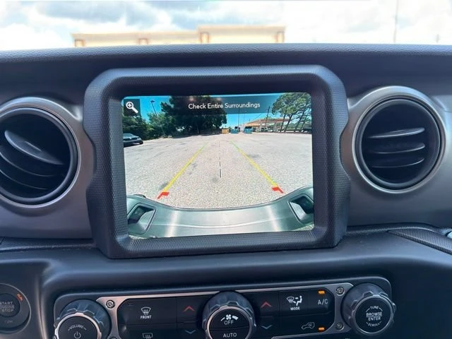 2022 Jeep JT Gladiator - Image 10 of 12