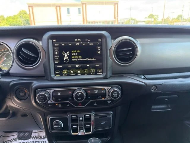 2022 Jeep JT Gladiator - Image 9 of 12