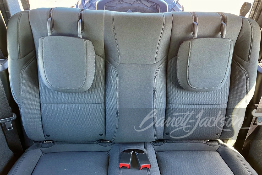 2022 Jeep JL Wrangler - Image 15 of 31