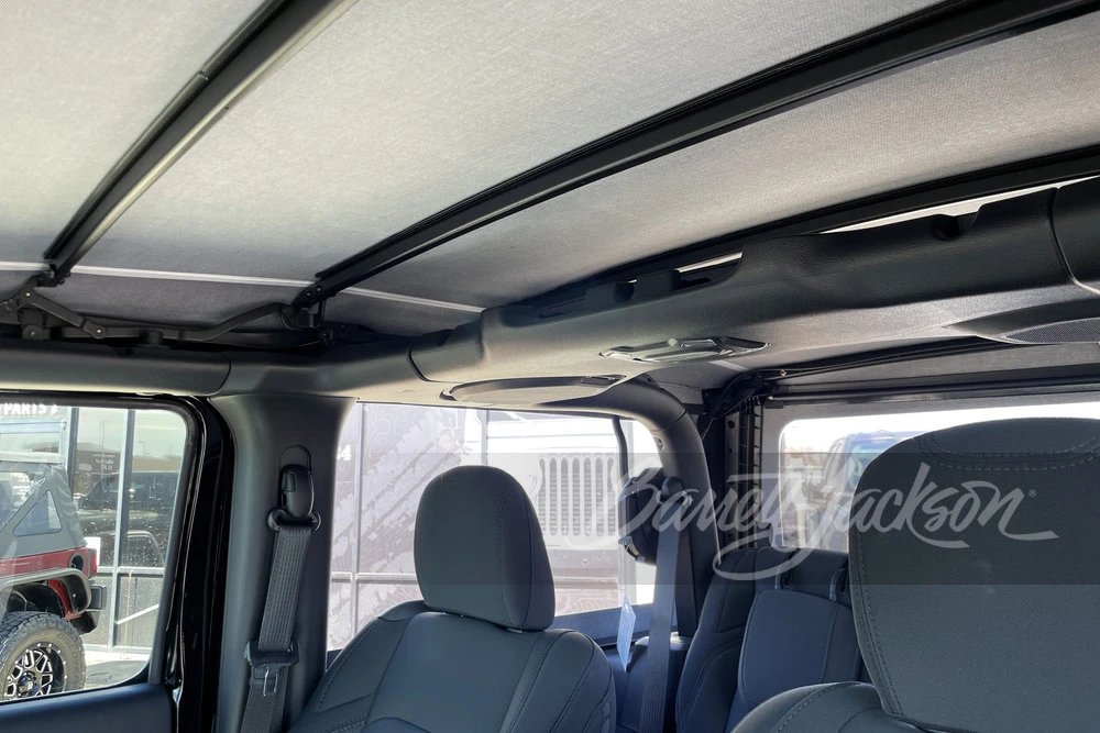 2022 Jeep JL Wrangler - Image 25 of 31