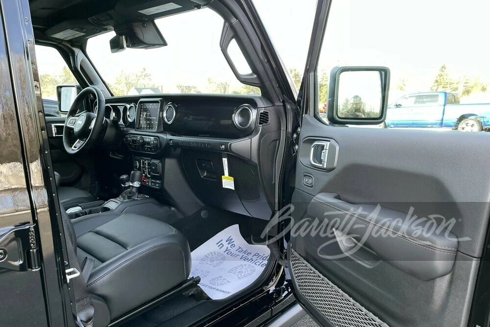 2022 Jeep JL Wrangler - Image 5 of 31
