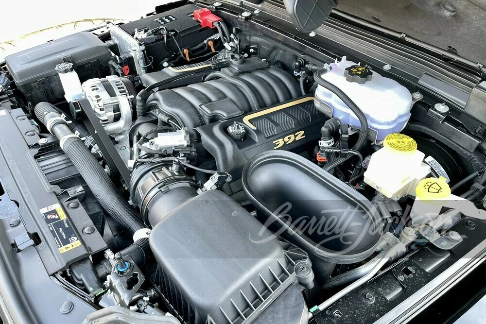 2022 Jeep JL Wrangler - Image 18 of 31