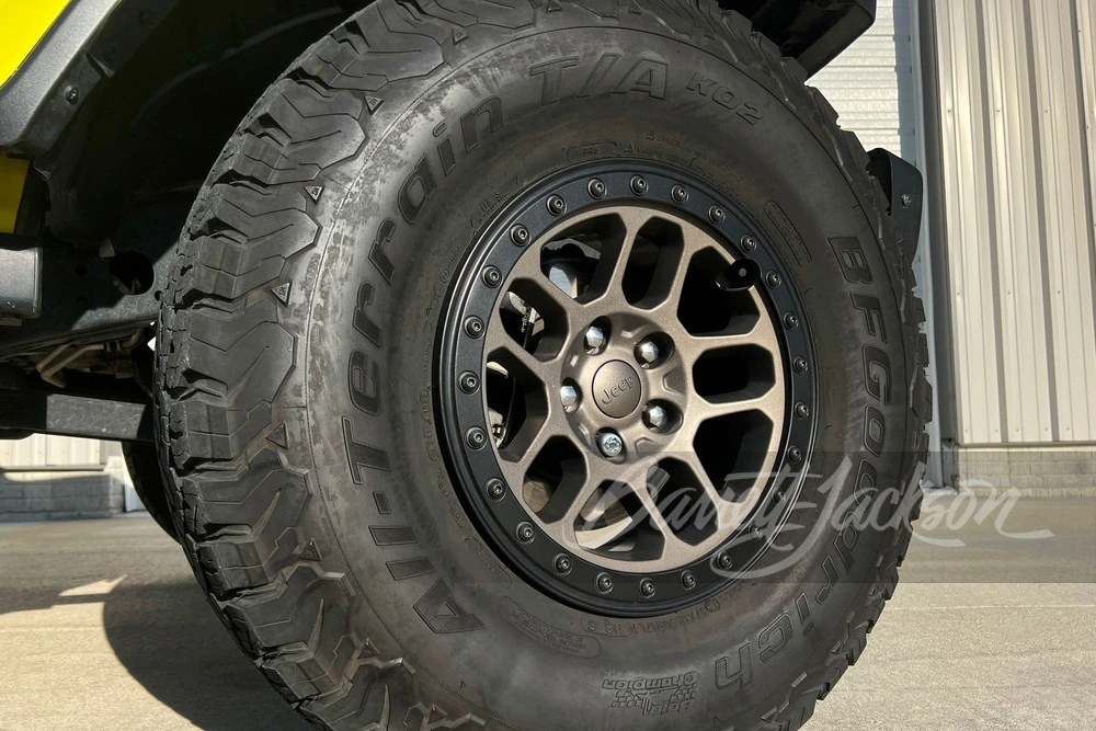 2022 Jeep JL Wrangler - Image 6 of 15
