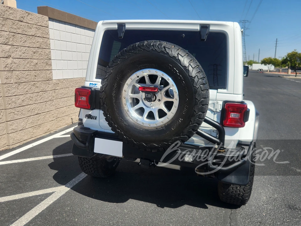 2022 Jeep JL Wrangler - Image 25 of 31