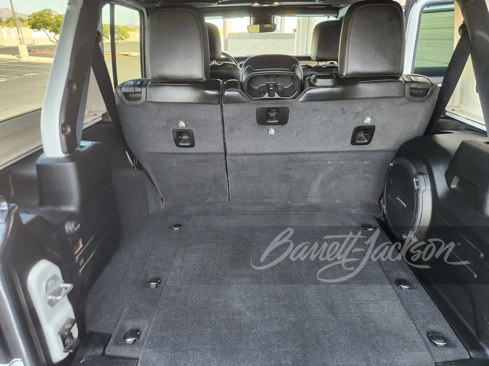2022 Jeep JL Wrangler - Image 30 of 31