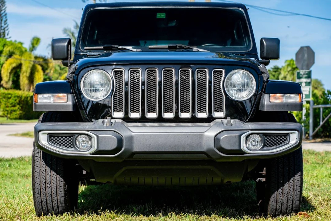2022 Jeep JL Wrangler - Image 2 of 18