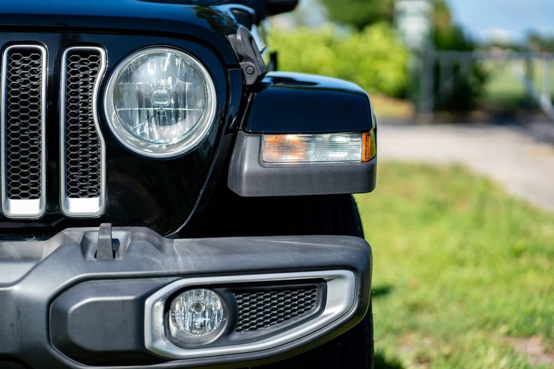 2022 Jeep JL Wrangler - Image 6 of 18