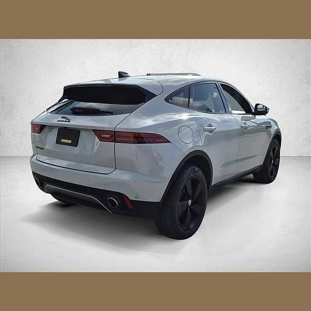2022 Jaguar E-Pace - Image 5 of 12