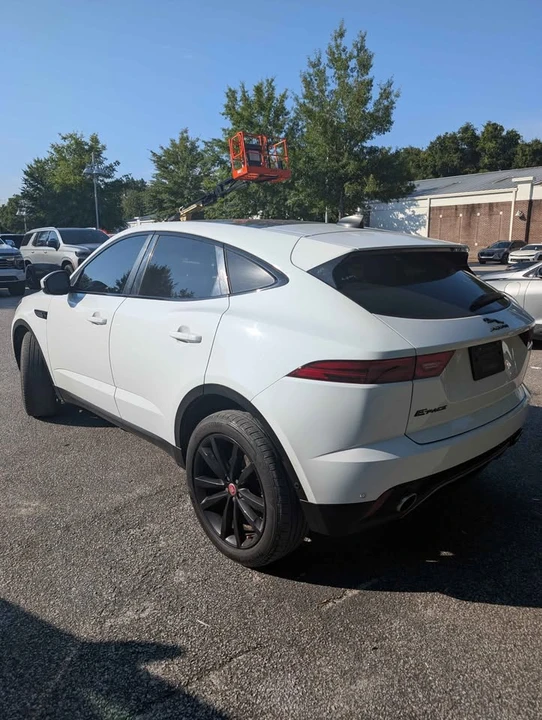 2022 Jaguar E-Pace - Image 7 of 14