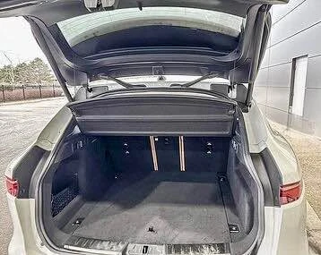 2022 Jaguar F-Pace - Image 6 of 7