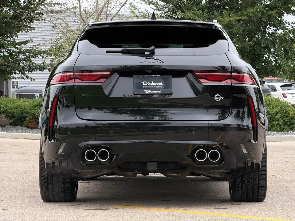 2022 Jaguar F-Pace - Image 2 of 6