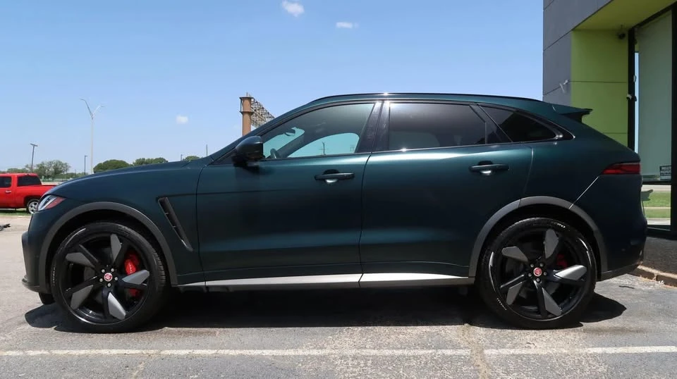 2022 Jaguar F-Pace - Image 7 of 20