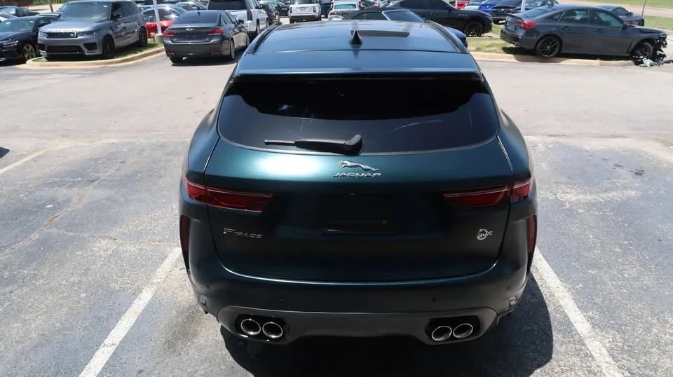 2022 Jaguar F-Pace - Image 11 of 20