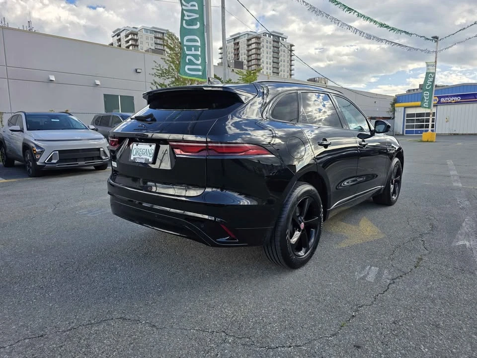 2022 Jaguar F-Pace - Image 7 of 8
