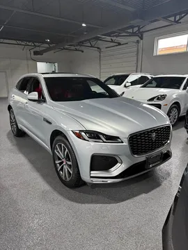 2022 Jaguar F-PACE R-Dynamic