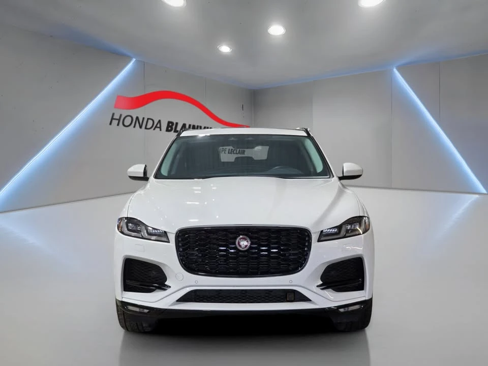 2022 Jaguar F-Pace - Image 2 of 10