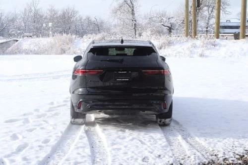 2022 Jaguar F-Pace - Image 7 of 20