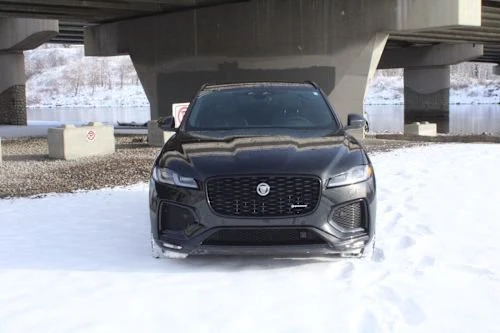 2022 Jaguar F-Pace - Image 3 of 20