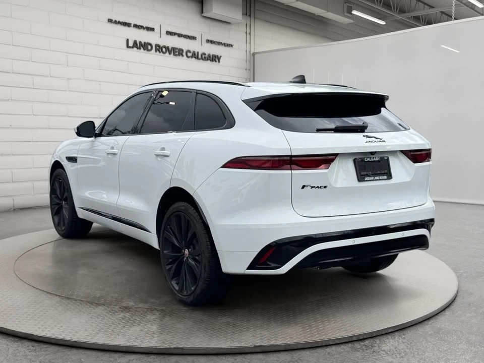 2022 Jaguar F-Pace - Image 3 of 4
