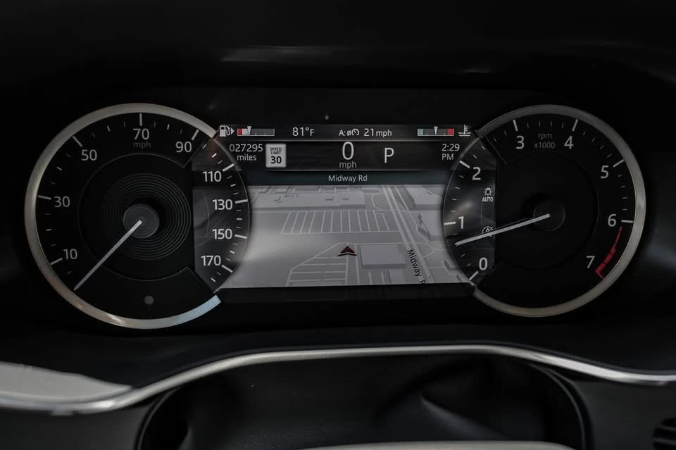 2022 Jaguar F-Pace - Image 16 of 18
