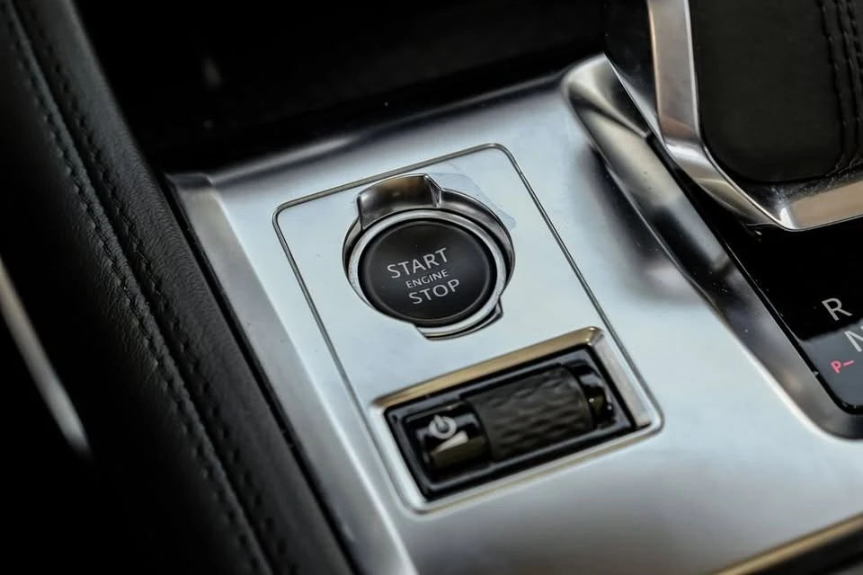 2022 Jaguar F-Pace - Image 18 of 18